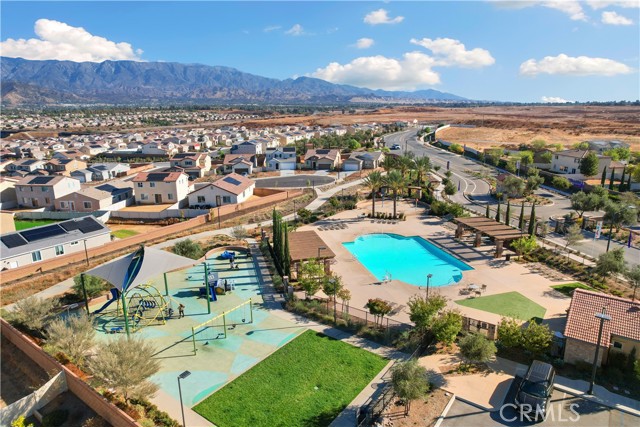 14226 Sonoma Court, Beaumont CA: https://media.crmls.org/medias/17960bb9-bba8-4dea-95ad-27bdb8615f99.jpg