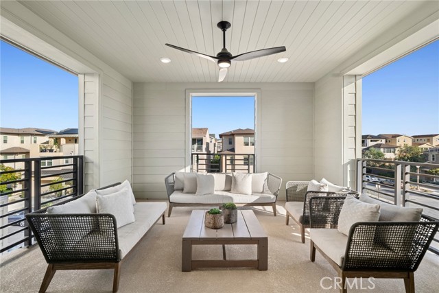 Detail Gallery Image 36 of 46 For 163 Crossover, Irvine,  CA 92618 - 4 Beds | 3/1 Baths