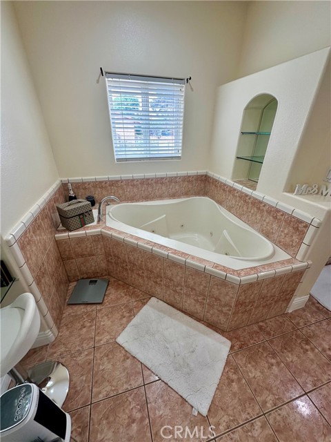 42500 20th Street West, Lancaster CA: https://media.crmls.org/medias/1796a96c-15e8-472d-952e-b3649a4c3eec.jpg