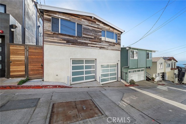 200 Moonstone Street, Manhattan Beach CA: https://media.crmls.org/medias/1796ea90-fd14-4970-b8d7-8745d2adc2b7.jpg