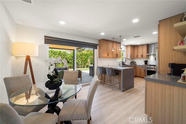 Detail Gallery Image 10 of 49 For 4951 Maui Cir, Huntington Beach,  CA 92649 - 4 Beds | 2 Baths