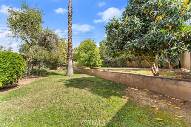 Detail Gallery Image 22 of 25 For 947 Nottingham Dr, Redlands,  CA 92373 - 3 Beds | 2 Baths