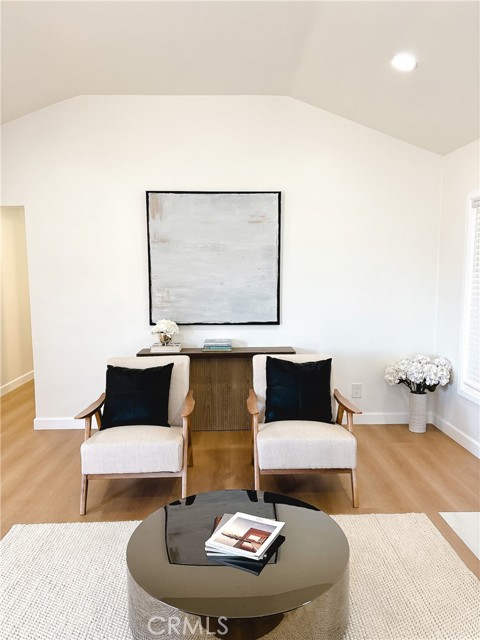 Detail Gallery Image 8 of 29 For 6515 Cimarron, Los Angeles,  CA 90047 - 3 Beds | 2 Baths