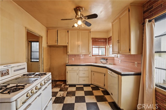 Detail Gallery Image 13 of 35 For 13436 Dittmar Dr, Whittier,  CA 90605 - 3 Beds | 1 Baths
