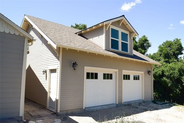 Detail Gallery Image 8 of 37 For 5 W 12th St, Paso Robles,  CA 93446 - 3 Beds | 3 Baths