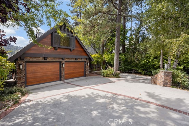 28103 Point Hamiltair, Lake Arrowhead, CA 92352