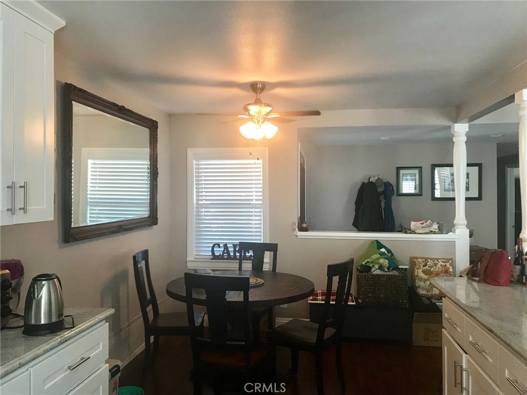 https://media.crmls.org/medias/179aa049-64c3-4d27-8d37-b0f159cfec6d.jpg?preset=X-Large