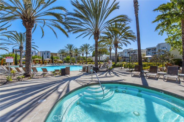 Detail Gallery Image 53 of 56 For 12921 Mission Ave #102,  Hawthorne,  CA 90250 - 2 Beds | 3 Baths