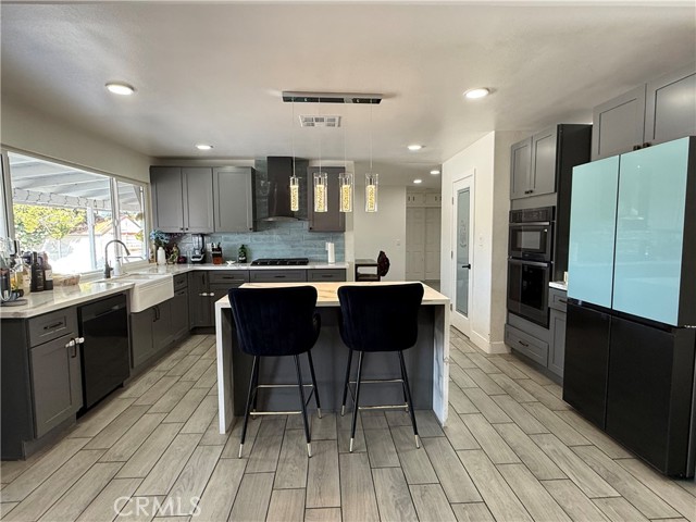 17314 Aspen Street, Hesperia CA: https://media.crmls.org/medias/179c0cfd-de04-4044-a7d9-8d20bd963d75.jpg