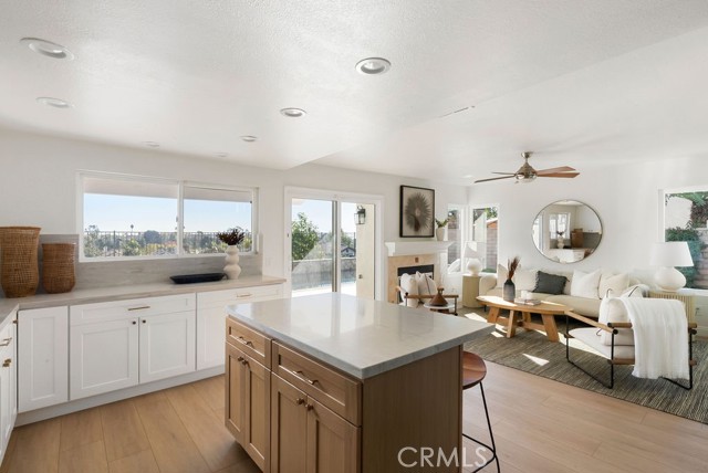Detail Gallery Image 12 of 58 For 24912 Eaton Ln, Laguna Niguel,  CA 92677 - 4 Beds | 2/1 Baths