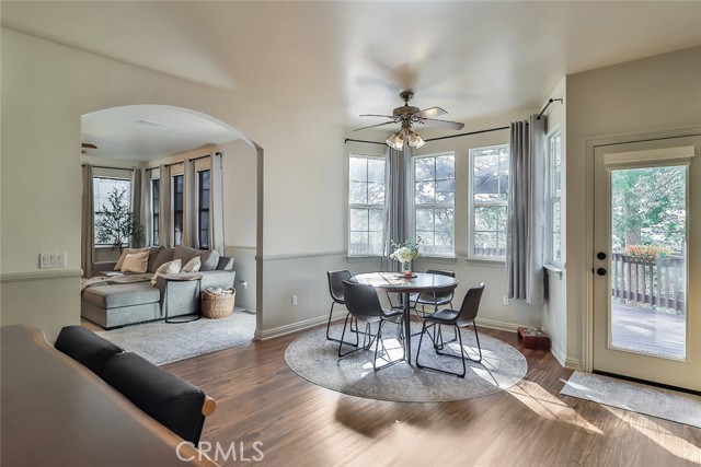 176 Pine Ridge Road, Crestline CA: https://media.crmls.org/medias/179e37a3-60df-4218-a3d2-41d2174d0556.jpg