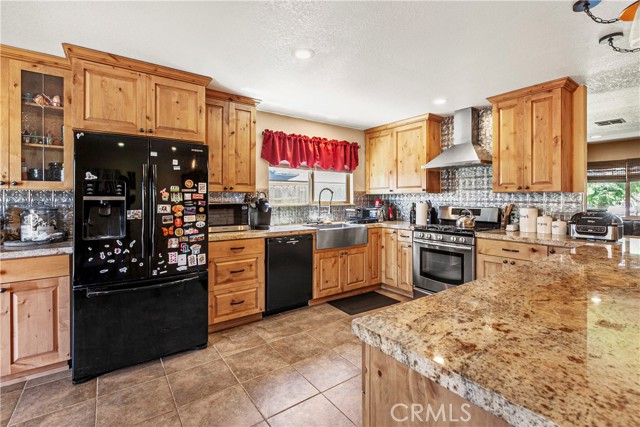 1734 Hogan Place, Paso Robles CA: https://media.crmls.org/medias/179e4ecc-5348-4e61-b2ef-3e697a83822a.jpg