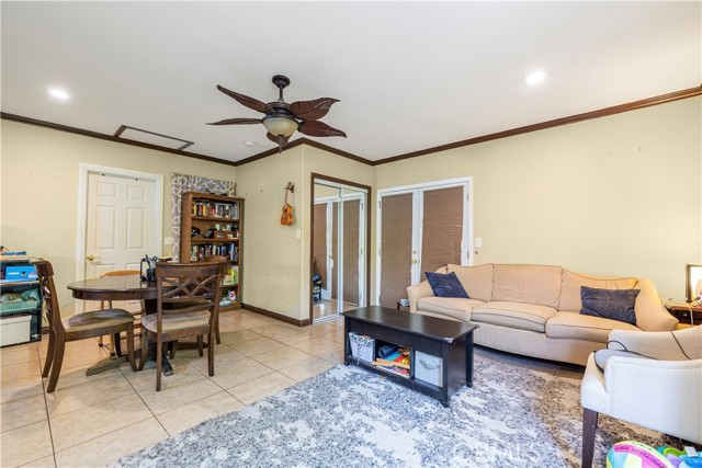 Detail Gallery Image 26 of 29 For 633 S Echo, Anaheim,  CA 92804 - 4 Beds | 2 Baths