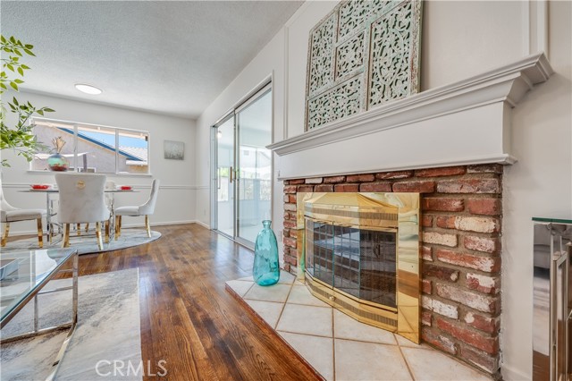 Detail Gallery Image 11 of 31 For 1313 W Ash Ave, Fullerton,  CA 92833 - 3 Beds | 2 Baths