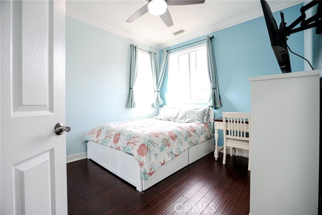 Detail Gallery Image 30 of 45 For 175 Zephyr Run, Tustin,  CA 92782 - 3 Beds | 2/1 Baths