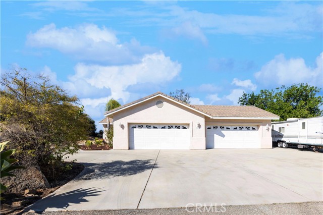 Detail Gallery Image 20 of 39 For 28896 Pleasant Knoll Ln, Valley Center,  CA 92082 - 5 Beds | 3/1 Baths