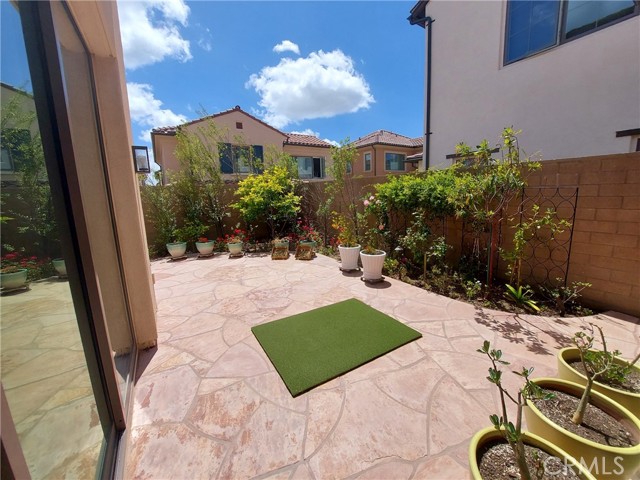 Detail Gallery Image 3 of 9 For 134 Donati, Irvine,  CA 92602 - 4 Beds | 3/1 Baths