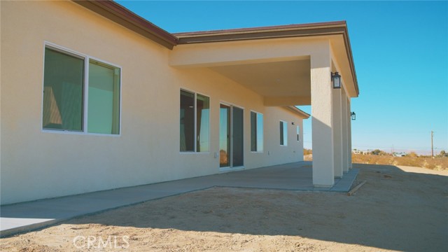 Detail Gallery Image 7 of 33 For 28060 Calcite St, Barstow,  CA 92311 - 4 Beds | 3 Baths