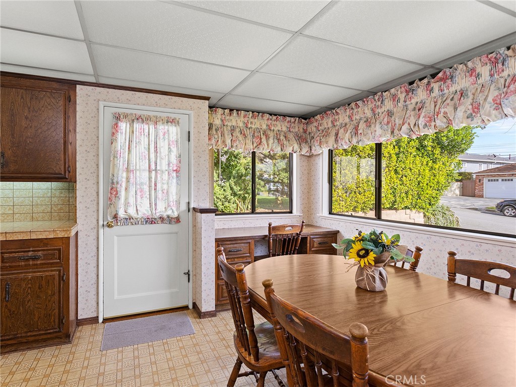 3309 Wedgewood Lane Burbank img 3