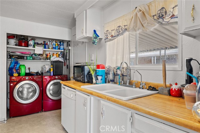Detail Gallery Image 7 of 23 For 308 Nita Ln, Bakersfield,  CA 93308 - 2 Beds | 2 Baths