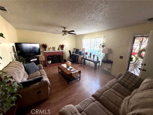 Detail Gallery Image 25 of 38 For 10232 Tanforan, Riverside,  CA 92503 - 3 Beds | 2 Baths