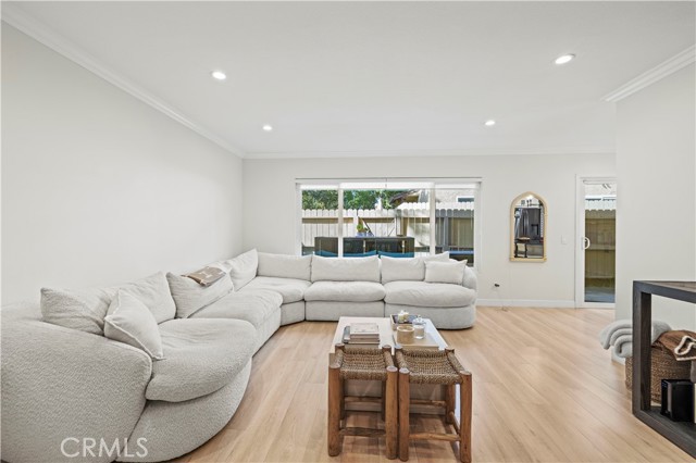 Detail Gallery Image 9 of 54 For 8601 Sunland #37,  Sun Valley,  CA 91352 - 3 Beds | 1/1 Baths