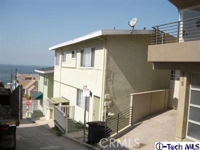 309 Gull Street, Manhattan Beach, California 90266, ,Residential Income,Sold,Gull,12122887