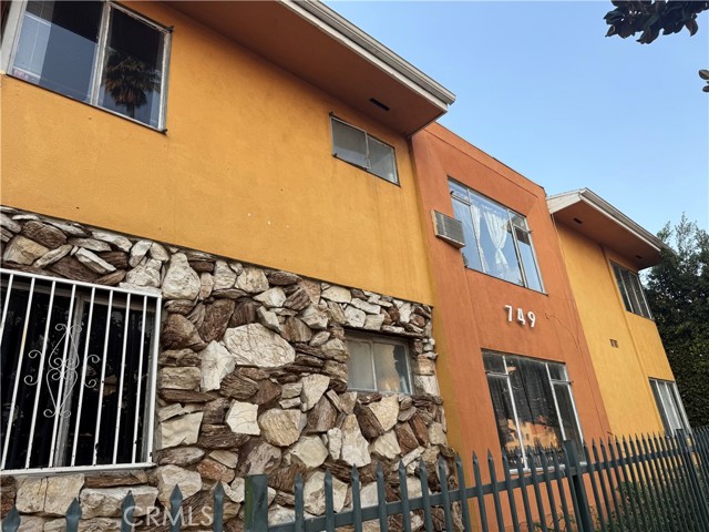 Front Image Thumbnail for CRSR25279110