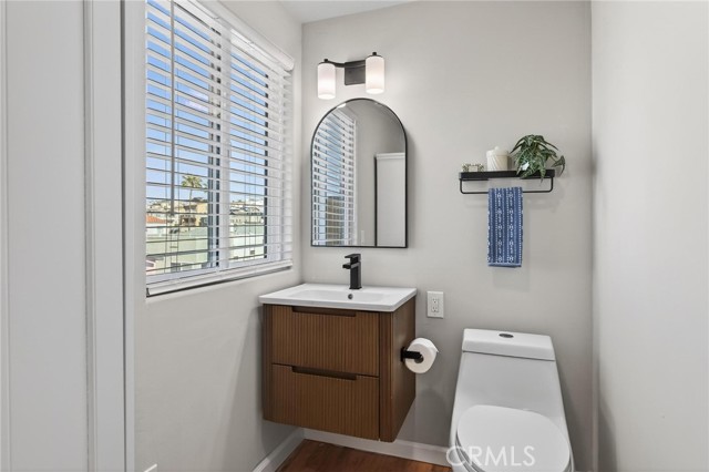 Detail Gallery Image 48 of 73 For 28 10th Ct (9th St Walkstreet), Hermosa Beach,  CA 90254 - – Beds | – Baths
