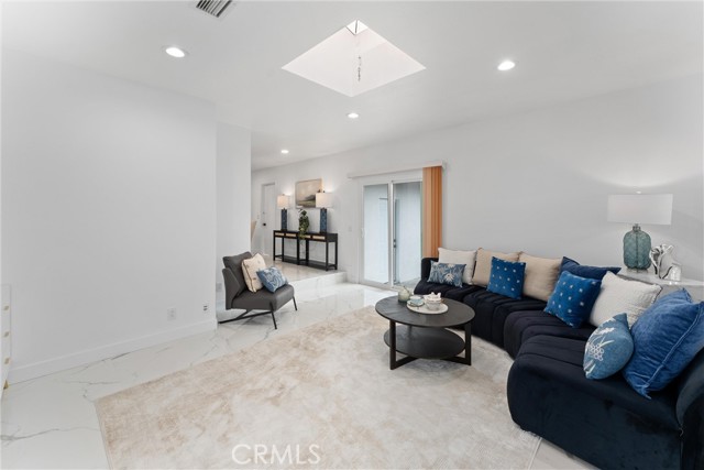 12611 Loraleen Street, Garden Grove CA: https://media.crmls.org/medias/17a97812-9ab4-48bf-ad67-827968371d05.jpg