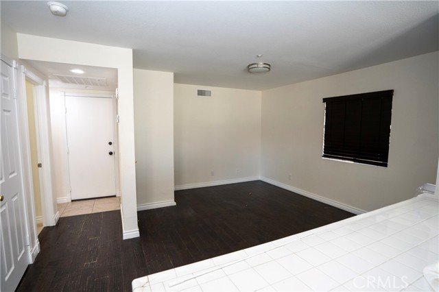 15488 Aveiro Road, Fontana CA: https://media.crmls.org/medias/17a983be-7f29-408a-81d7-22eb59fa7041.jpg