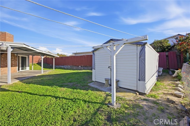 Detail Gallery Image 36 of 38 For 4975 Loris St, San Diego,  CA 92105 - 3 Beds | 2 Baths