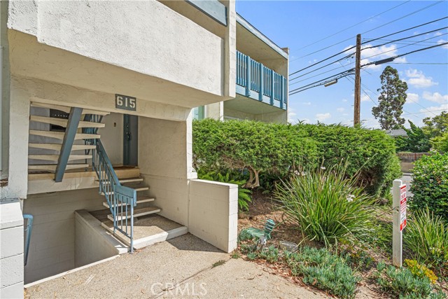 615 Prospect Avenue, Redondo Beach, California 90277, 2 Bedrooms Bedrooms, ,2 BathroomsBathrooms,Residential,Sold,Prospect,OC23164592