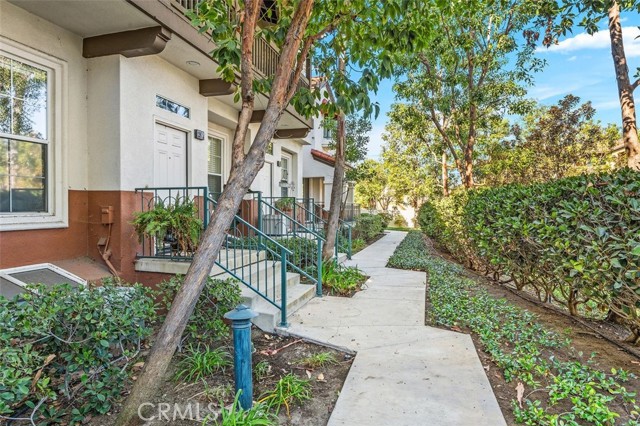 Detail Gallery Image 3 of 42 For 12679 Nicklaus Ln, Tustin,  CA 92782 - 3 Beds | 2/1 Baths