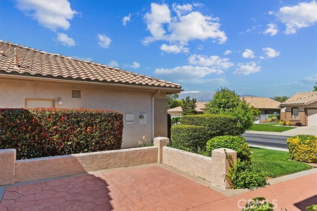 Detail Gallery Image 10 of 38 For 1765 Fairway Oaks Ave, Banning,  CA 92220 - 2 Beds | 2 Baths