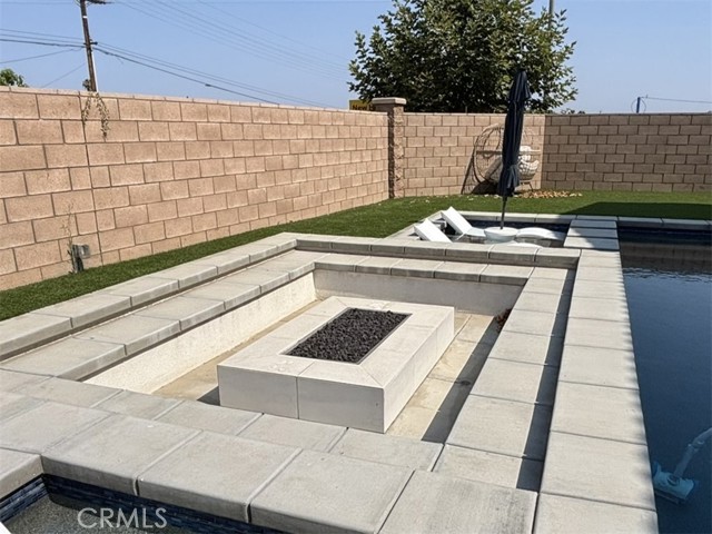 Detail Gallery Image 22 of 26 For 9605 Bonsai Ln, Riverside,  CA 92508 - 5 Beds | 3 Baths
