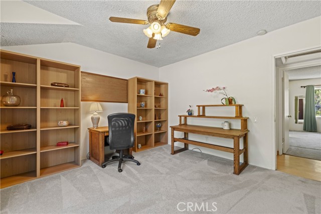 Detail Gallery Image 26 of 53 For 2272 Colmena St, La Canada Flintridge,  CA 91011 - 4 Beds | 2 Baths