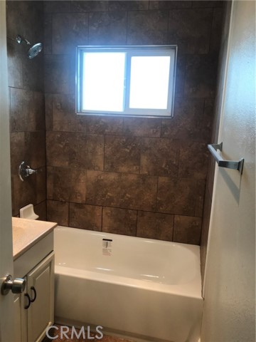 Detail Gallery Image 10 of 14 For 8849 Colorado Ave, Riverside,  CA 92503 - 3 Beds | 2/1 Baths