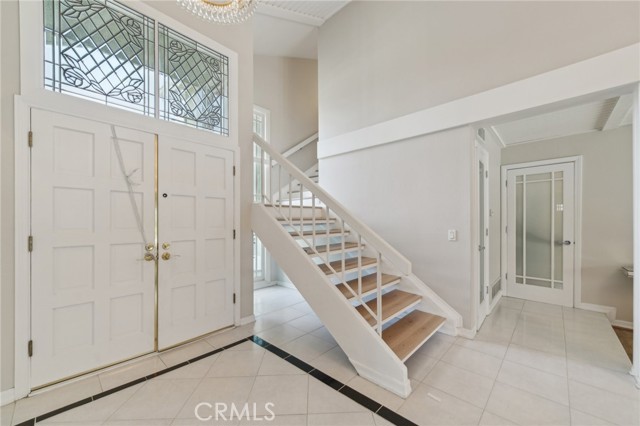 Detail Gallery Image 5 of 40 For 17675 Rainglen, Huntington Beach,  CA 92649 - 3 Beds | 2/1 Baths