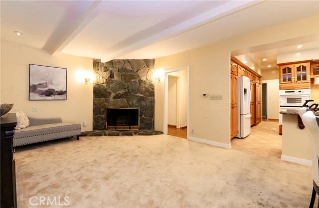 Detail Gallery Image 16 of 41 For 3301 Grayburn Rd, Pasadena,  CA 91107 - 3 Beds | 2/1 Baths