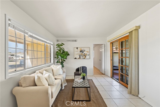 Detail Gallery Image 3 of 36 For 4722 N Fircroft, Covina,  CA 91722 - 4 Beds | 2 Baths