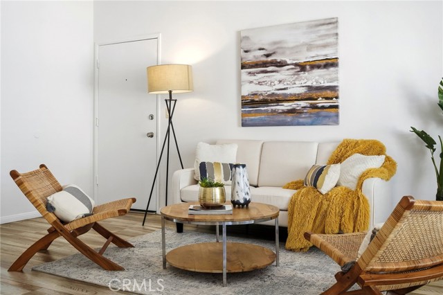 Detail Gallery Image 7 of 28 For 9900 Jordan Ave #62,  Chatsworth,  CA 91311 - 2 Beds | 2 Baths