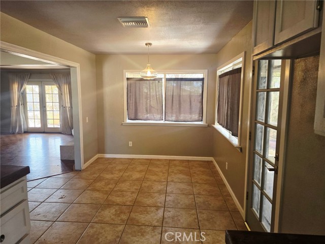 Detail Gallery Image 6 of 23 For 20221 20221 Modoc, Apple Valley,  CA 92308 - 3 Beds | 2 Baths