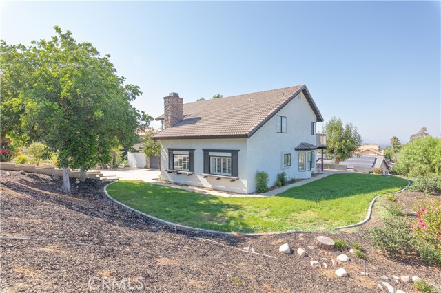 Detail Gallery Image 17 of 24 For 14272 Laurel Dr, Riverside,  CA 92503 - 3 Beds | 2/1 Baths