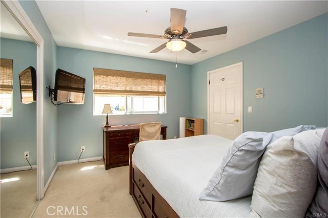 Detail Gallery Image 16 of 21 For 1521 Artesia Bld a,  Manhattan Beach,  CA 90266 - 2 Beds | 2/1 Baths