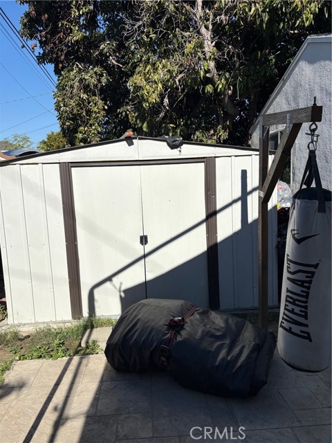 Detail Gallery Image 34 of 34 For 2911 Baltic, Long Beach,  CA 90810 - 3 Beds | 1 Baths