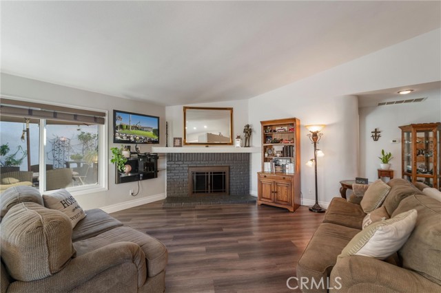 Image 17 of 60 For 11416 Alder Creek