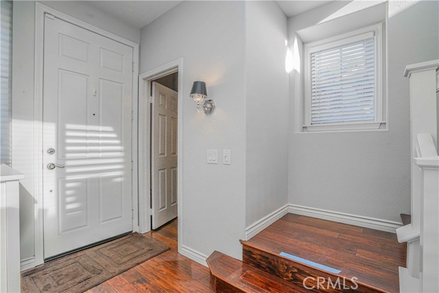 Detail Gallery Image 3 of 28 For 13621 Freemont Ct, La Mirada,  CA 90638 - 3 Beds | 3 Baths