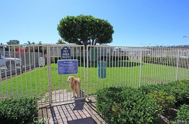 Detail Gallery Image 32 of 41 For 118 Yorktown, Newport Beach,  CA 92660 - 3 Beds | 2 Baths