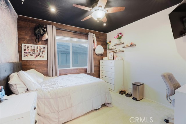 20019 Franks Way, Saugus CA: https://media.crmls.org/medias/17b2e4b4-bbb8-4ac2-a7a3-7e431b9d4081.jpg